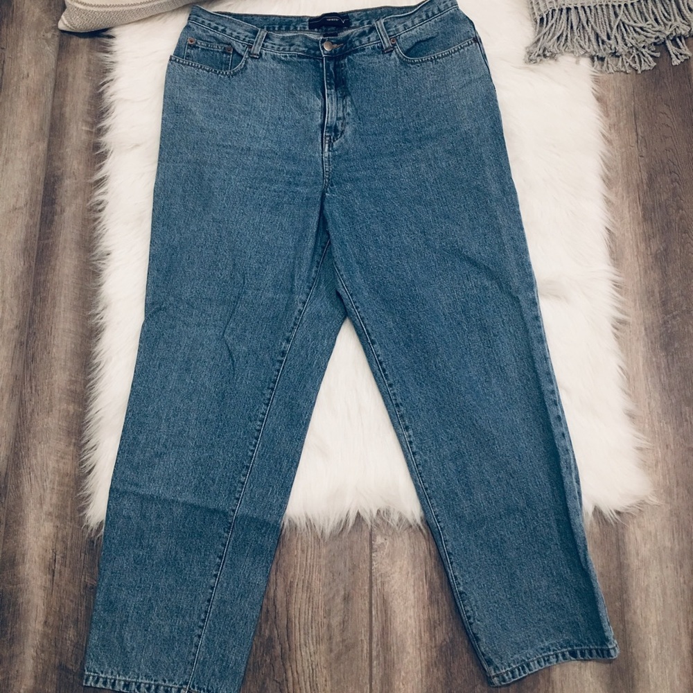 Venezia Light Washed Straight Legged Denin Jeans